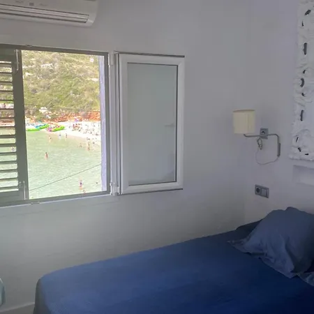 Apartamento Primera Línea De Playa En Cala En Porter Cala En Porter (Menorca)