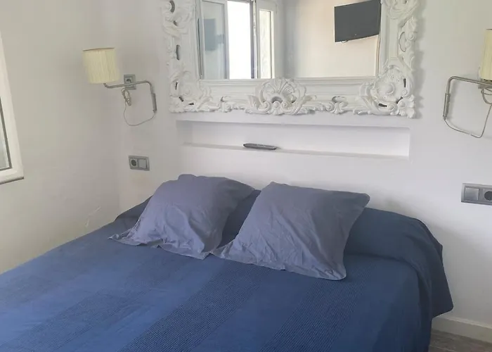 Primera Línea De Playa En Cala En Porter Cala En Porter (Menorca)